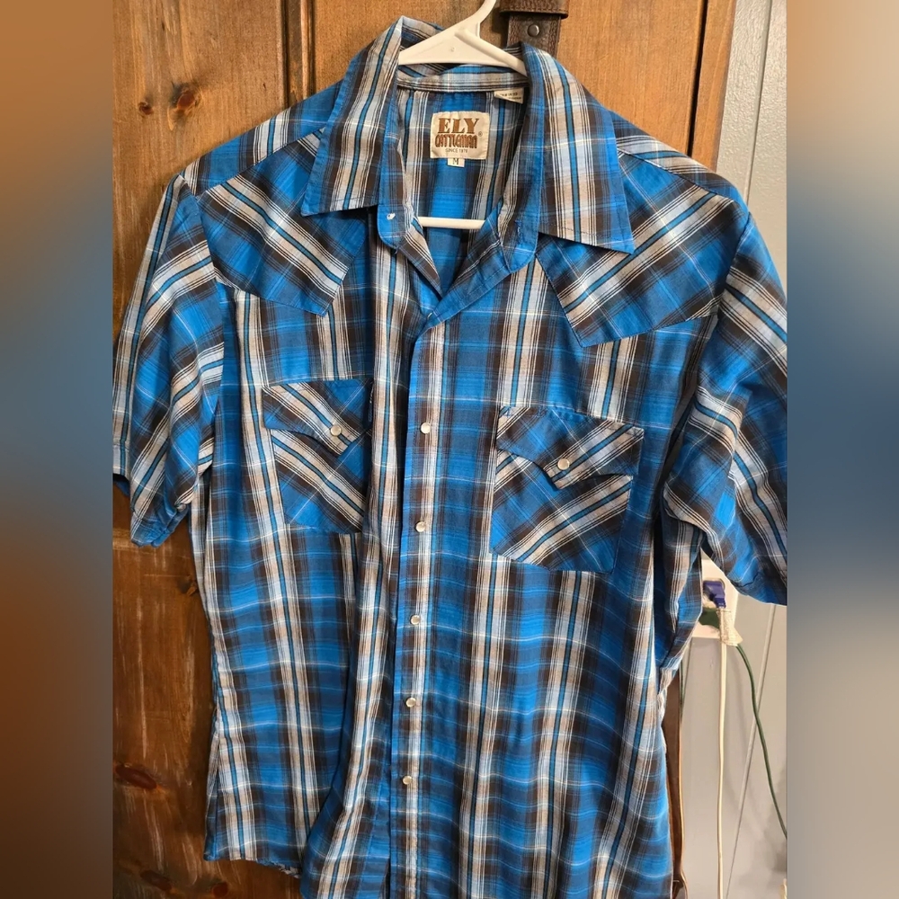 Men's pearl snap